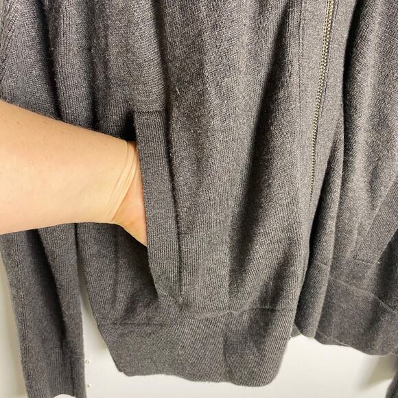 Banana Republic Mens Zip Up Cardigan Size Large Buckle Neck Sweater Neutral Prep - Picture 3 of 10